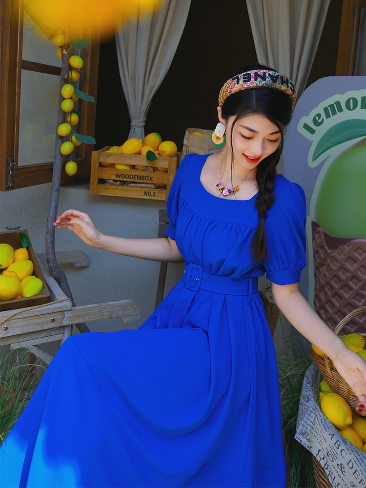 ロイヤルブルーフレアワンピース