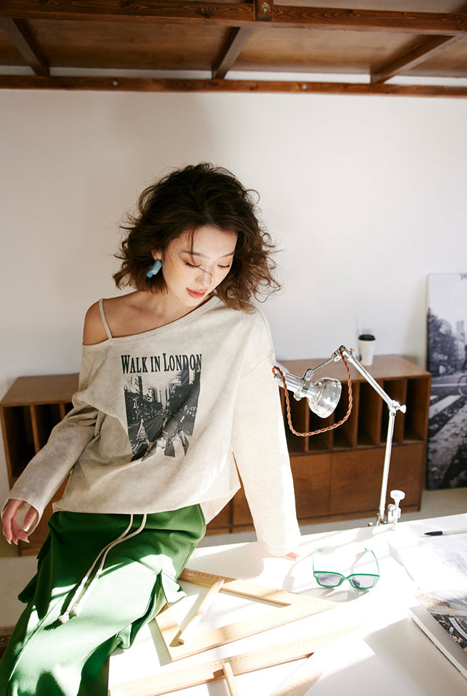 モノクロプリント ワンショルダー長袖Tシャツ